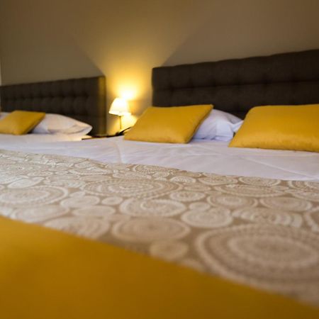 San Rocke House Hotel Cuenca Bagian luar foto
