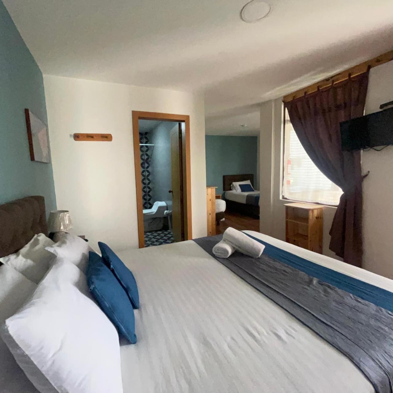 San Rocke House Hotel Cuenca Bagian luar foto