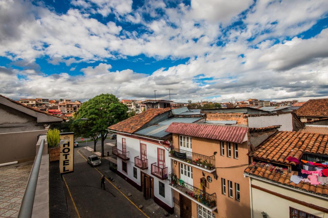 San Rocke House Hotel Cuenca Bagian luar foto